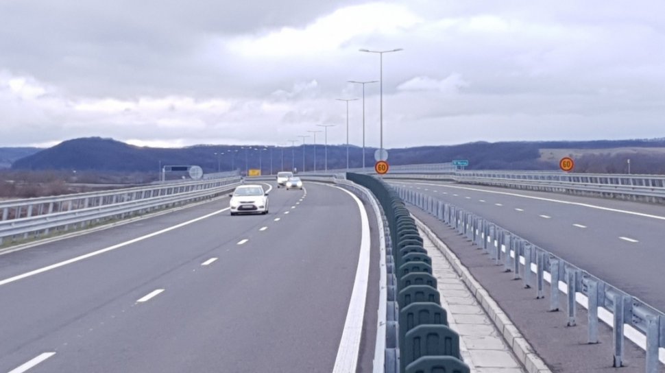 România a construit autostrăzi cu viteza melcului