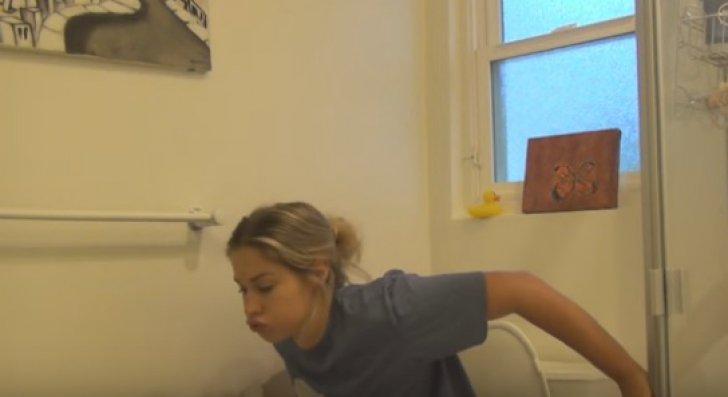 A intrat în baie peste soție și a găsit-o așa! Ce făcea femeia - S-a ajuns instant la divorț 639187