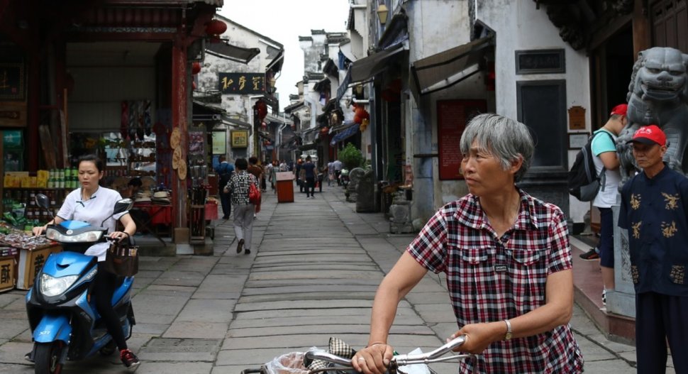 CHINA CORONAVIRUS. Al cincilea oraş din centrul Chinei, plasat în carantină din cauza epidemiei de coronavirus 