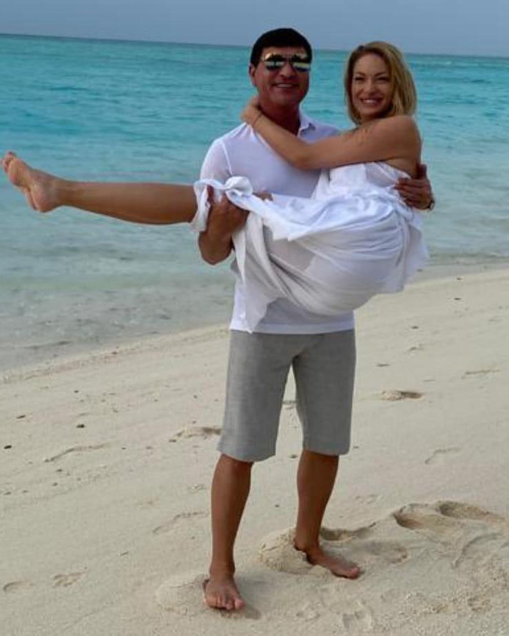 Valentina Pelinel, la mare cu Borcea. Cum au fost surprinşi cei doi 640256