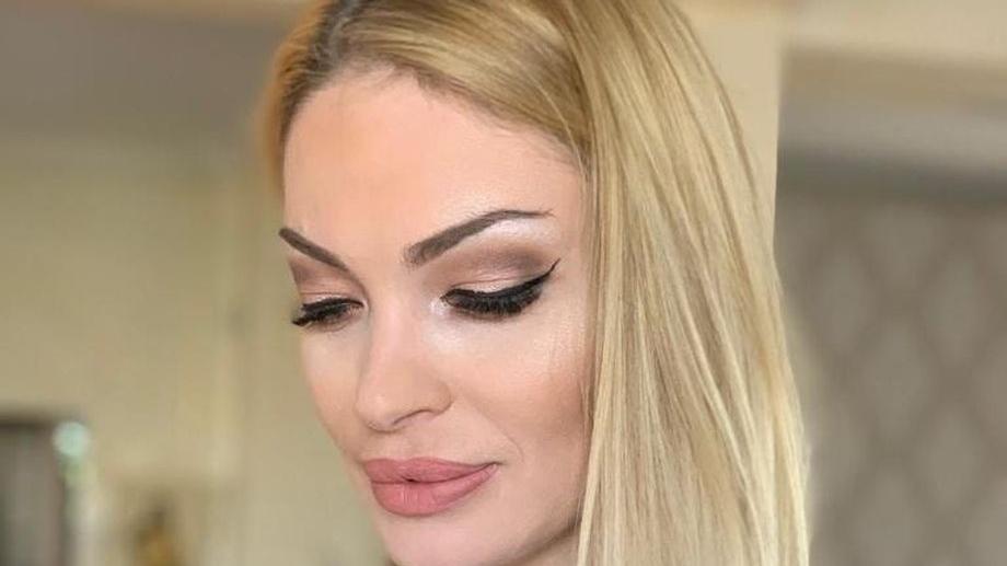 Valentina Pelinel, la mare cu Borcea. Cum au fost surprinşi cei doi 640257