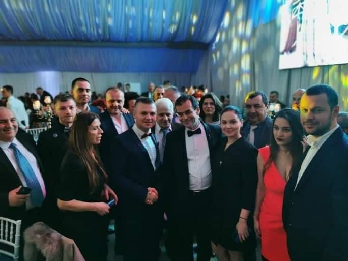 Cum s-au distrat membrii Guvernului, în frunte cu Ludovic Orban, la balul liberalilor din Vrancea - FOTO 640593
