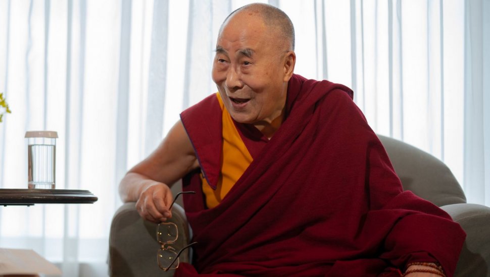 CORONAVIRUS. Sfatul lui Dalai Lama pentru cei care vor să se ferească de coronavirus