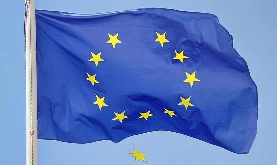 Be EU. Marea Britanie iese oficial din Uniunea Europeană