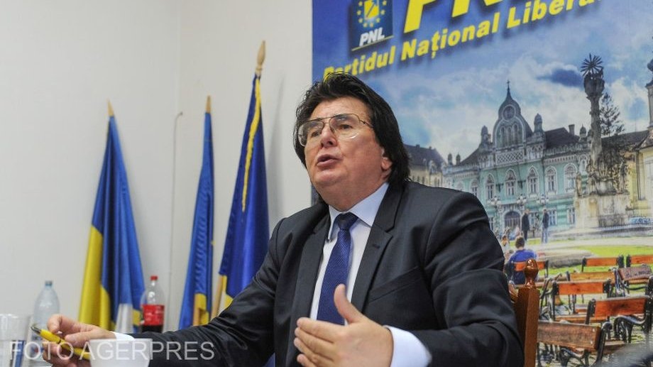 Lovitură pentru liberali! Primarul Nicolae Robu trimite pliante electorale fără sigla PNL