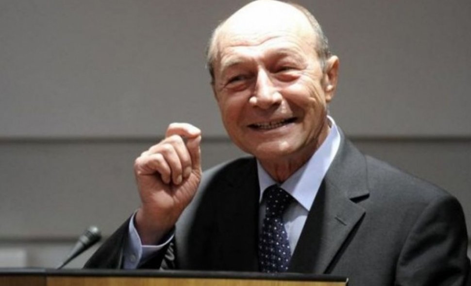 Traian Băsescu lovește în PNL: Nu intri cu 20% la guvernare, că ești sclav