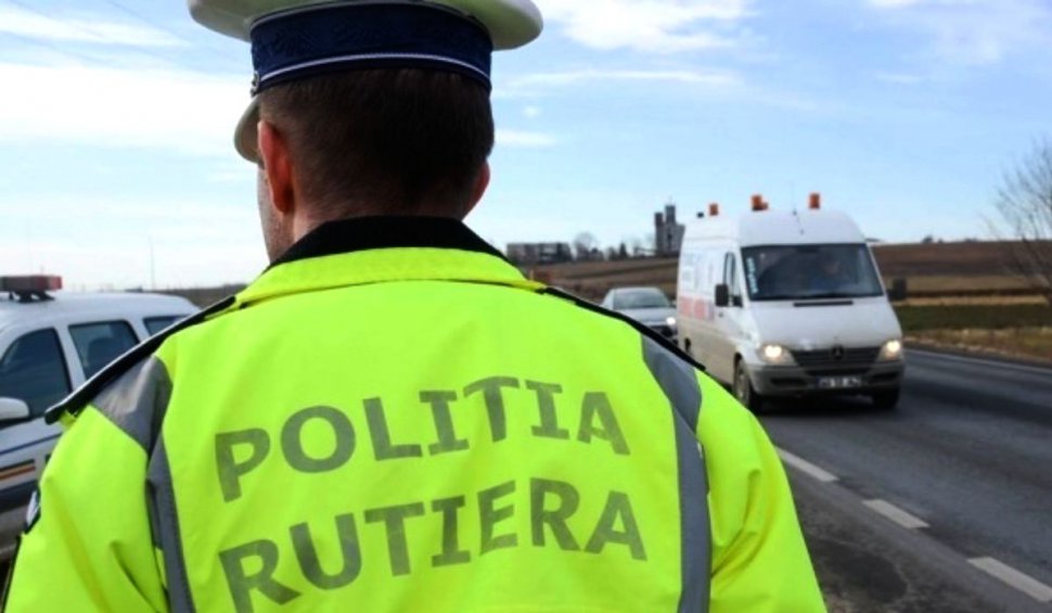 O femeie din Suceava s-a dus beată la Poliţie pentru a anunţa că a făcut accident