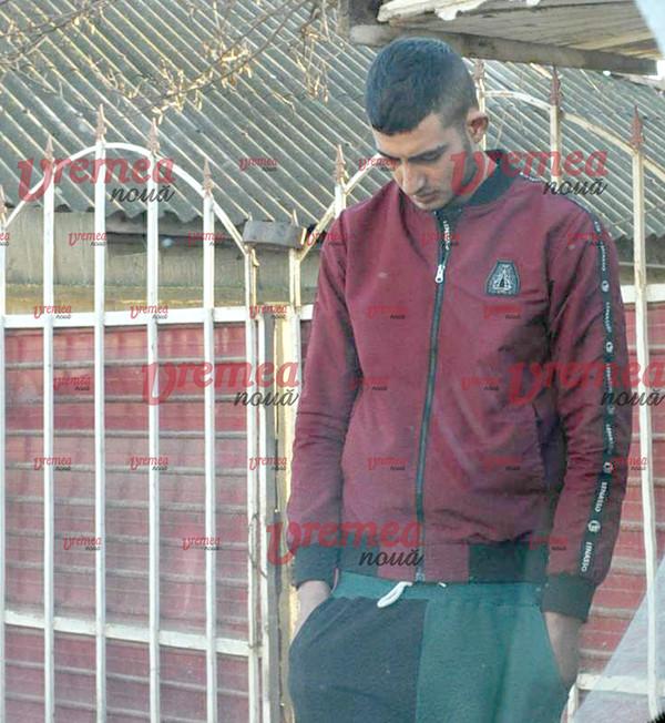 Dănuț e din Vaslui și și-a lovit mama cu picioarele după ce a prins-o în ipostaze intime cu un alt bărbat. "Mi-am pierdut mințile. Nu le-a păsat că tata murise de puțin timp"  644418