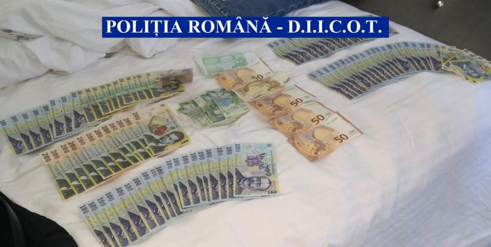 Nouă persoane arestate în Bucureşti şi Giurgiu, pentru trafic de droguri. Ce s-a găsit în casele lor - FOTO 644676