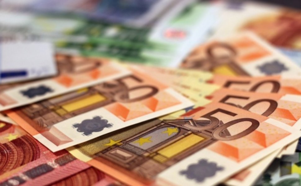 Previziune îngrijorătoare: Euro va ajunge la 8 lei!
