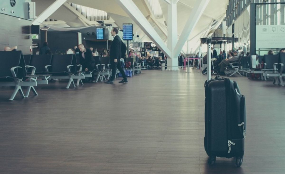 Alertă pe Aeroportul din Cluj din cauza coronavirusului. Măsurile de siguranţă au fost înăsprite