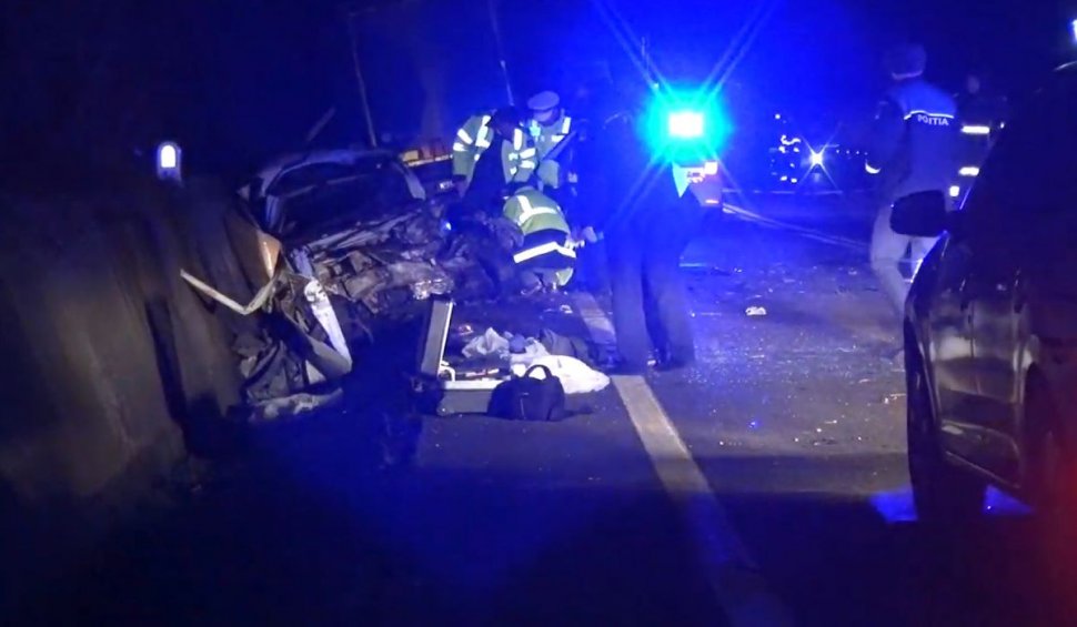 Patru tineri au murit striviți într-o mașină, într-un cumplit accident în Balș, Olt