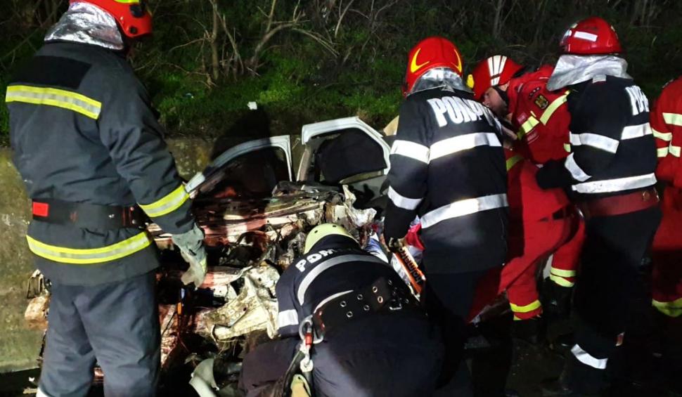 Imagini de groază de la locul cumplitului accident cu patru morţi din Balş, Olt 647432