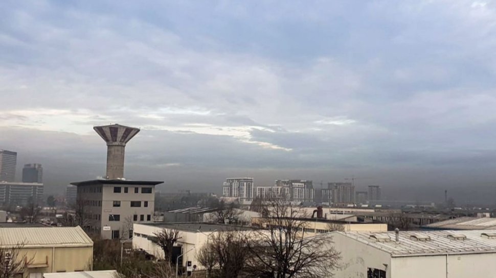 Poluare record în această dimineață în Bucureşti