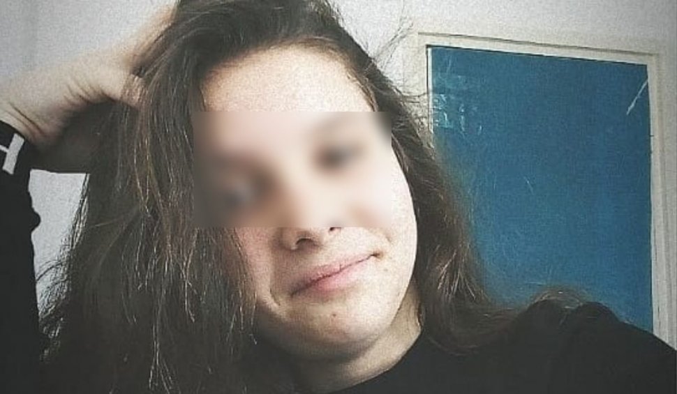 Cristina, fata din Tulcea care s-a aruncat de la etajul unui bloc, a murit la spital