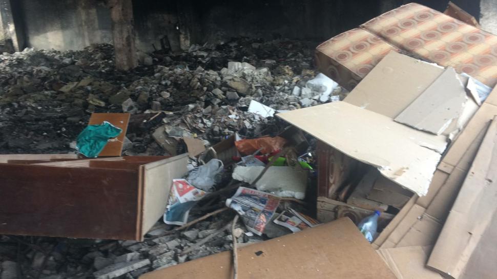 Incendiu în București, la o groapă de gunoi din zona Giulești 649021