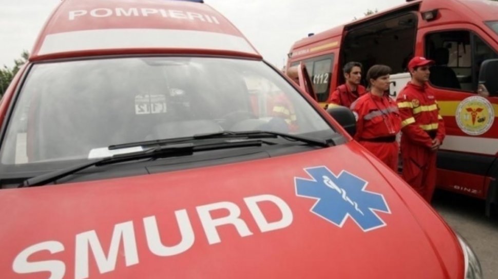 21 de turci cazați la o pensiune din Brașov, transportați la spital cu stare de rău 