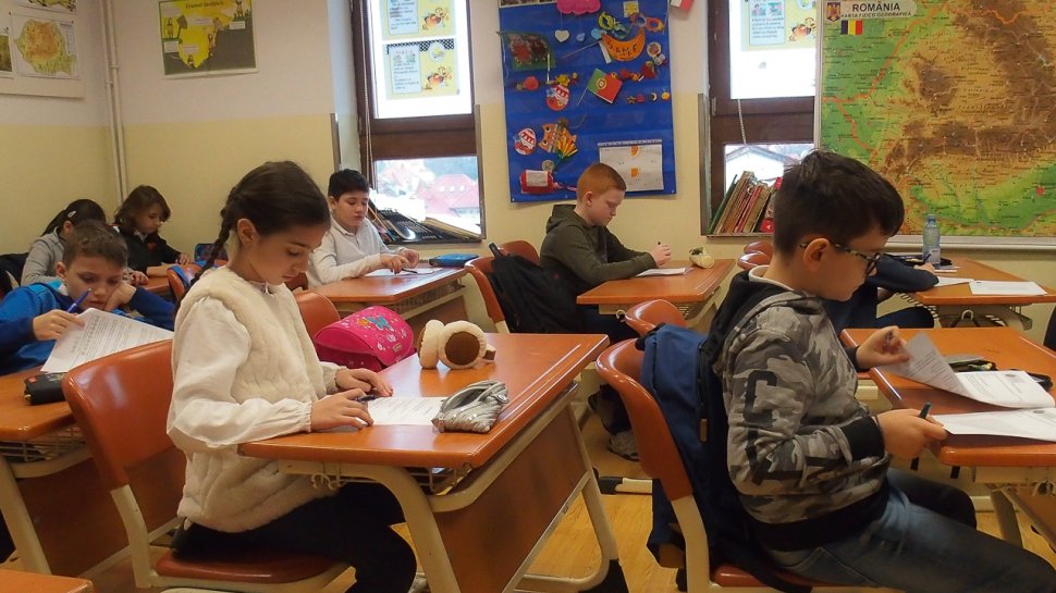 Școlile din România se închid până pe 22 martie, începând de miercuri