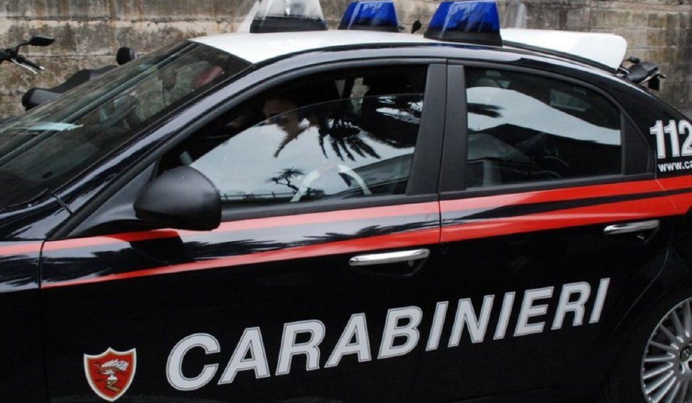 Român izolat la domiciliu, prins în timp ce căuta o prostituată, în Italia