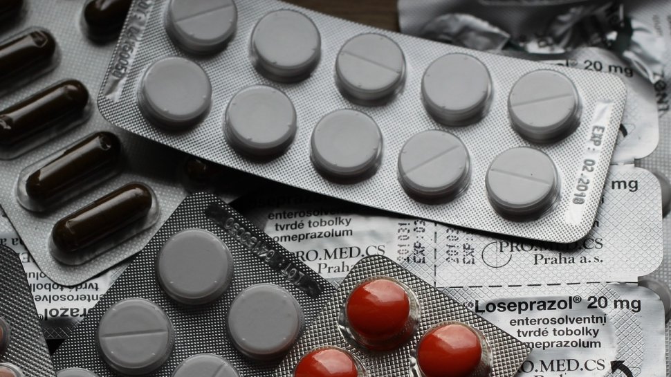 Ibuprofenul poate agrava infecția cu coronavirus. Medicamentul banal recomandat de ministrul Sănătății al Franței