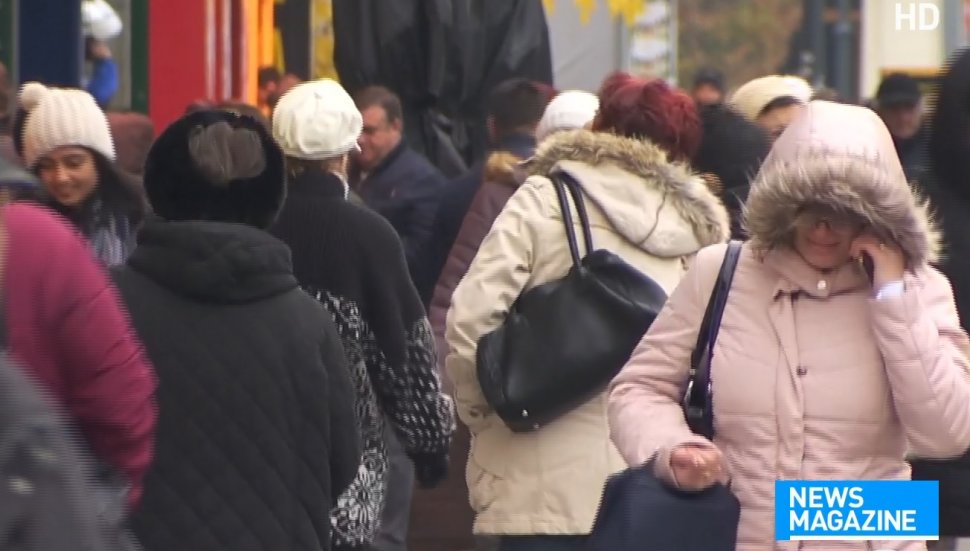 Decizie drastică luată de un oraș din România: Grupuri mai mari de trei persoane nu au voie să staționeze pe stradă