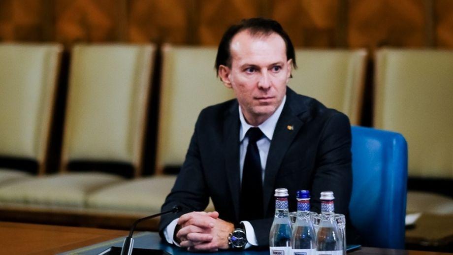 Ministrul Finanțelor, acuzat că joacă alba-neagra cu declarațiile fiscale