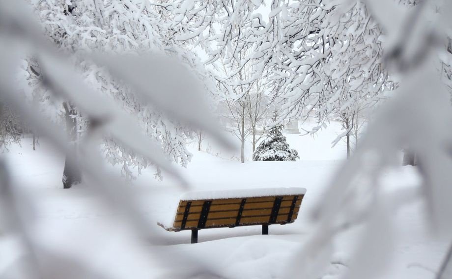 Prognoza meteo specială pentru Bucureşti: Trei zile de frig și ninsori