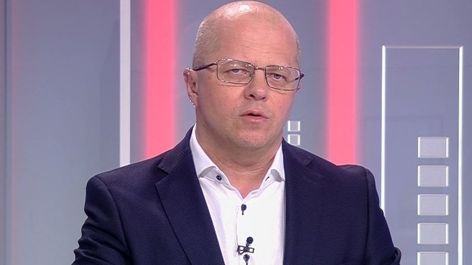 Adrian Ursu, după demisia ministrului Sănătăţii: Mie îmi sună mai degrabă a dezertare decât a demisie