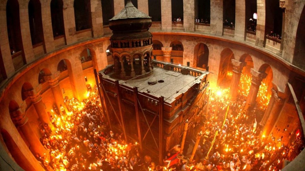 COVID-19 închide Biserica Sfântului Mormânt din Ierusalim pentru prima dată în istorie. “Este exclus să mai aducem lumină de la Ierusalim de Paște”  