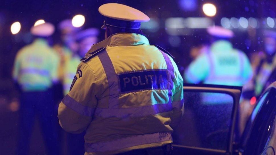 Polițist acuzat de o tânără că a cerut ”o altfel de amendă” în locul declarației pe propria răspundere