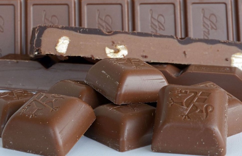 Producătorii elvețieni de ciocolată fac reduceri de preţuri nemaivăzute