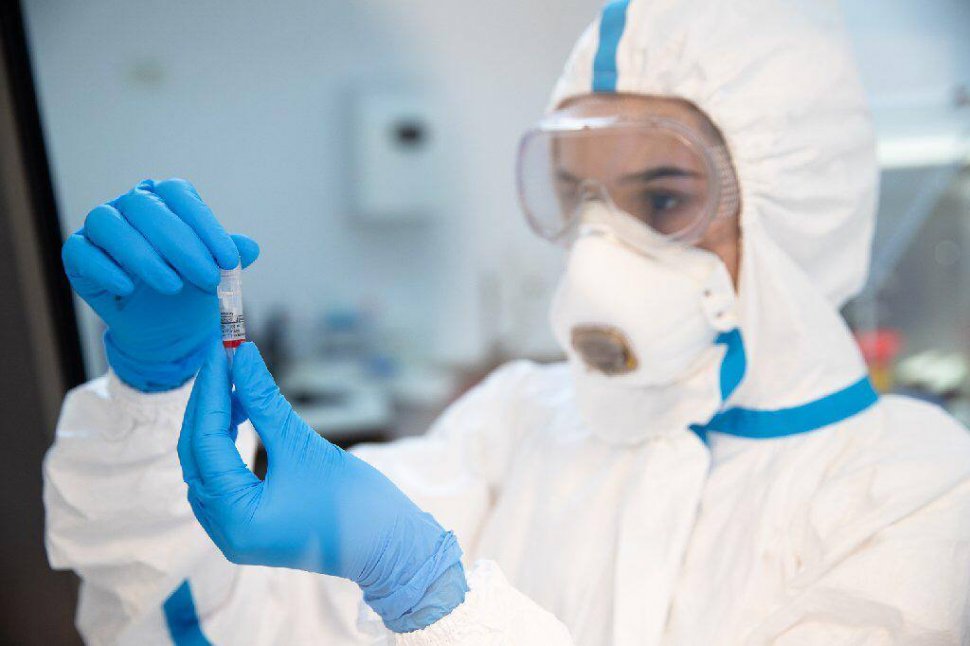 Rețeaua de sănătate Regina Maria: ”Am ajuns la 10.000 de teste efectuate, iar în prezent laboratoarele noastre procesează 20% din totalul testelor PCR efectuate zilnic în România”