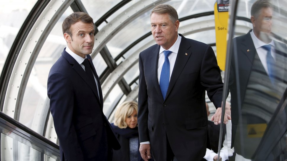 Klaus Iohannis l-a sunat pe Emmanuel Macron, în plină criză COVID-19