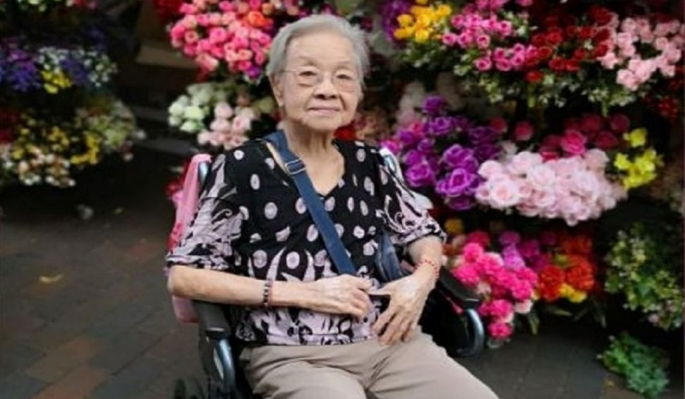 O femeie în vârstă de 102 ani s-a vindecat de coronavirus