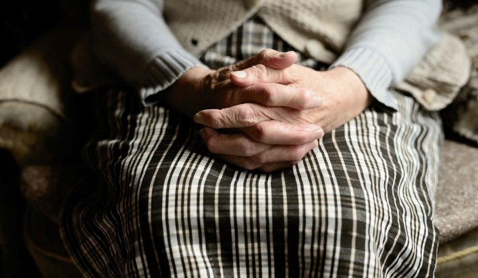 O bătrână de 85 de ani, cu boli grave, s-a vindecat de coronavirus la Iași