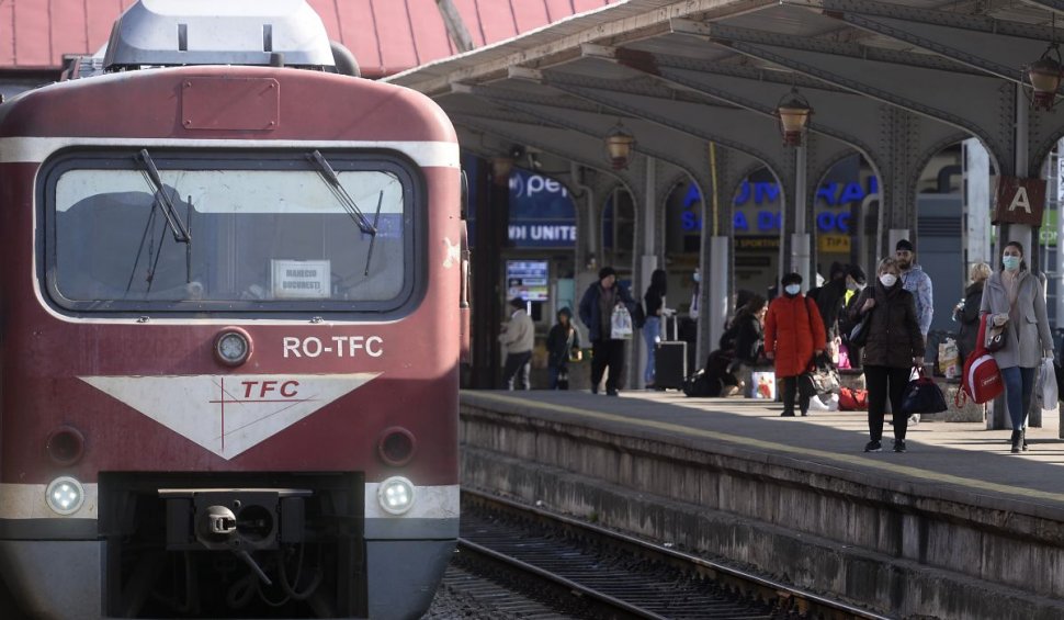 CFR Călători anuntă programul trenurilor în perioada stării de alertă: Posesorii de abonamente sunt rugați să nu urce în trenuri dacă locurile au fost epuizate
