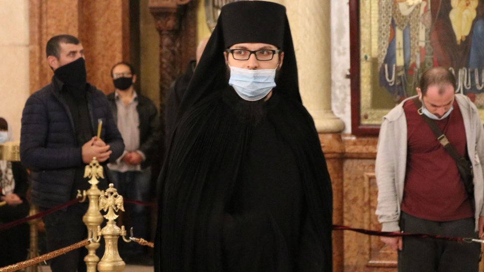 31 de călugări de la Mânăstirea Putna, la spital după ce au fost infectați cu coronavirus