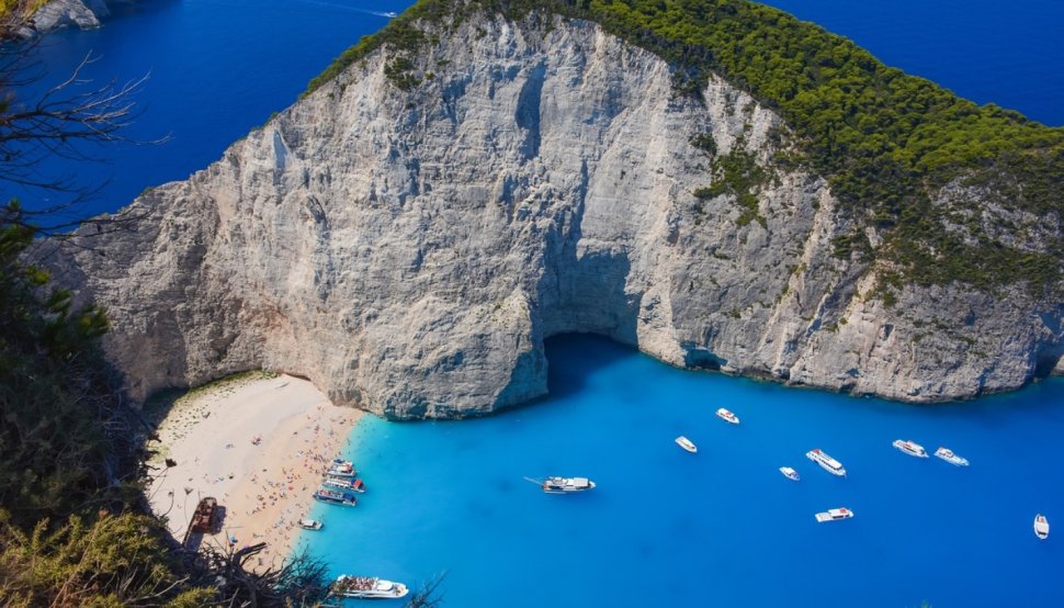 Grecia a decis în sfârșit cum va proceda în cazul turiștilor din alte țări. Sezonul reîncepe pe 15 iunie