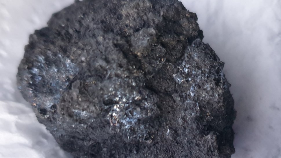 Un meteorit ar fi căzut deasupra Iaşului. Teoria lansată de un profesor universitar