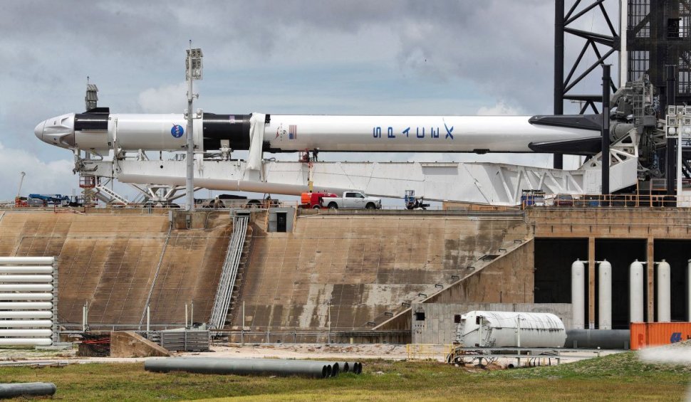 NASA amână lansarea istorică a SpaceX din cauza condițiilor meteo