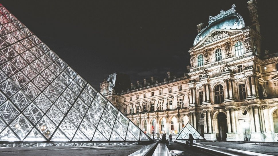 Celebrul muzeu Louvre se va redeschide de pe data de 6 iulie. Palatul Versailles va primi vizitatori cu o lună mai devreme, începând cu 6 iunie