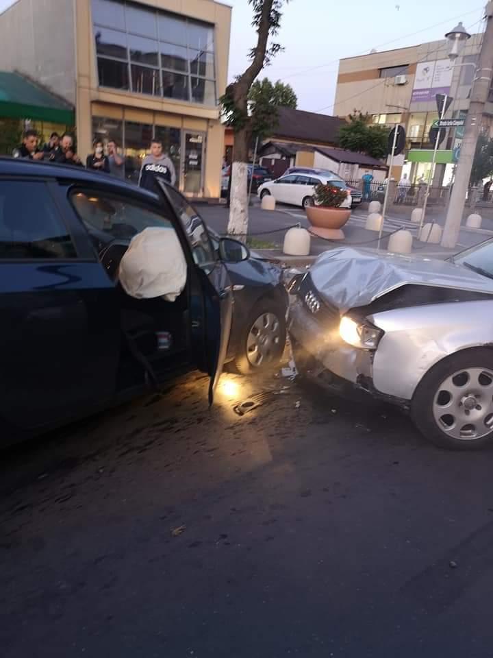Accident cu 6 mașini, miercuri seară, în Capitală  665839