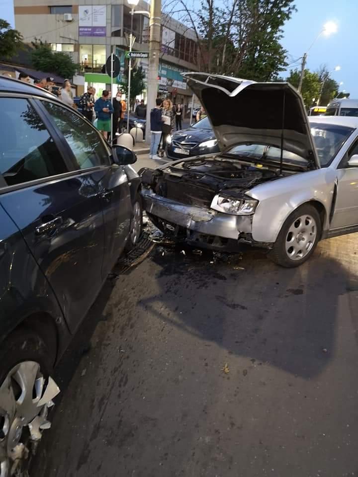 Accident cu 6 mașini, miercuri seară, în Capitală  665840
