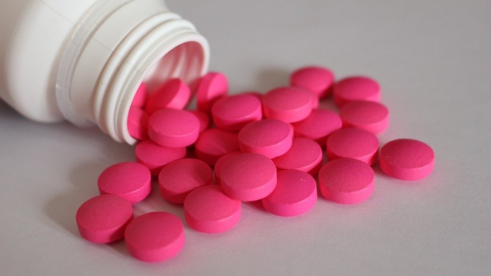 Ibuprofenul, testat ca potențial tratament pentru COVID-19