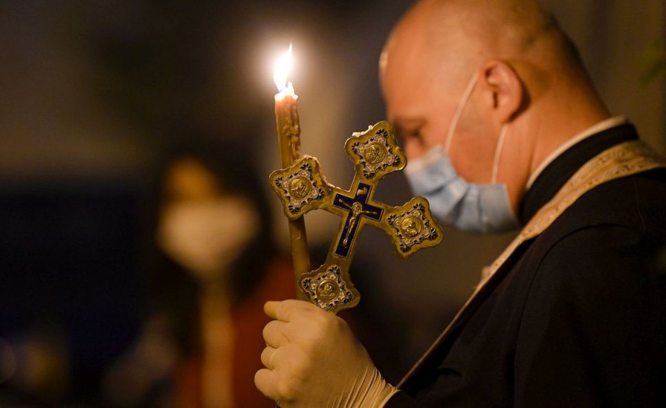 Rusaliile, sărbătorite azi de creștinii ortodocşi: Pogorârea Sfântului Duh, la 50 de zile după Paşte