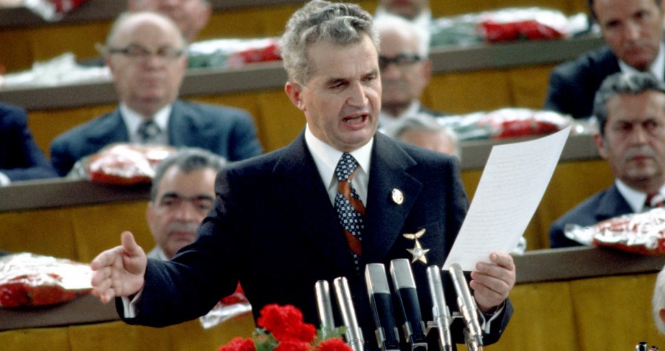Criză de nervi făcută de Nicolae Ceauşescu! Imediat după le-a interzis românilor să mai facă asta!