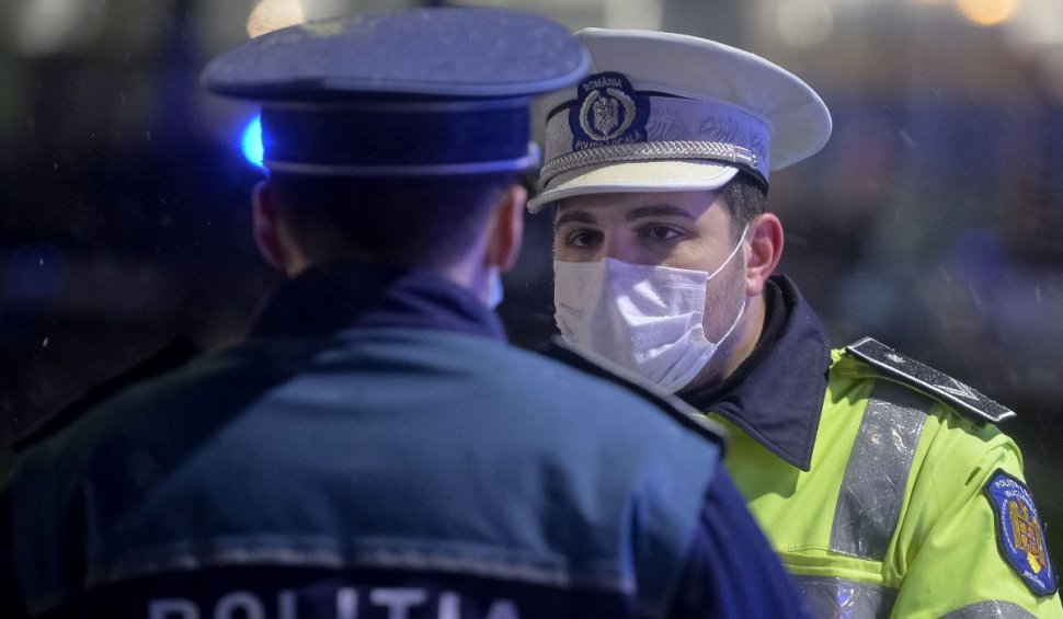 Un tânăr a murit după ce a fost încătușat de polițiști, în Centrul Vechi din București
