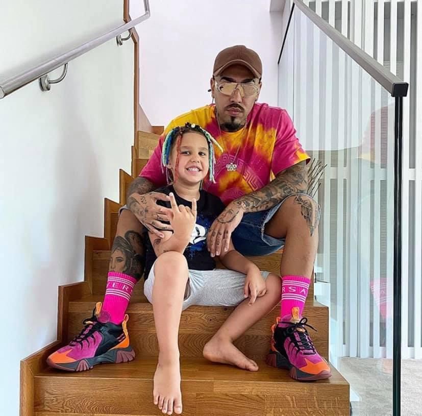 Alex Velea uimește pe toată lumea! A fost olimpic în școală! Cu ce medie a absolvit liceul și ce facultate de top a absolvit 669881