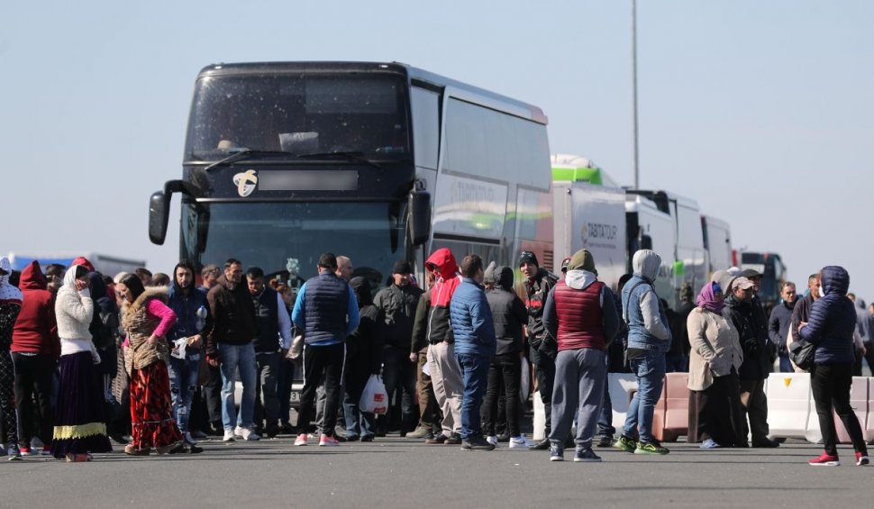 Zeci de români amendați într-o benzinărie din Cehia: 'Asta e diferența dintre noi și Europa'