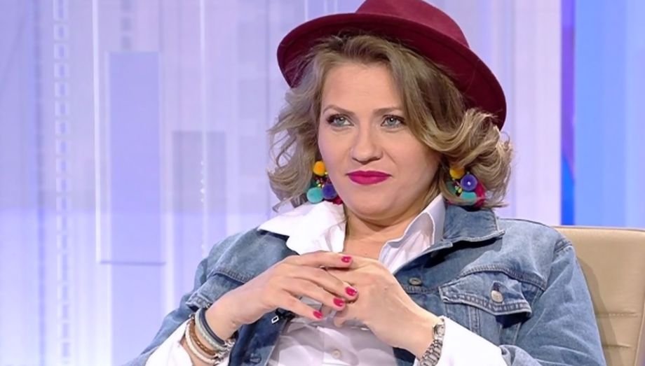 Surpriză de proporții la Antena 1! Cine va fi noua asistentă a Mirelei Vaida, la Acces Direct, după ce Emily Burghelea și-a dat demisia?